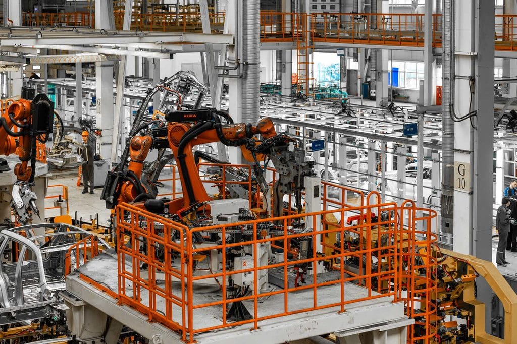 Seguridad en máquinas industriales: requisitos legales, adecuación de equipos y responsabilidad empresarial